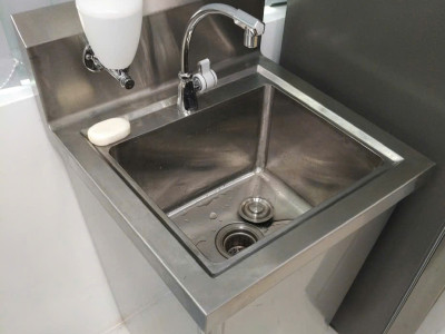 LẮP ĐẠT CHẬU RỬA TAY CẢM ỨNG TẠI NHÀ